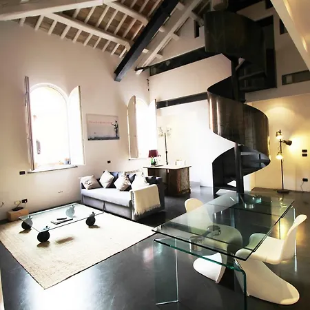 Loft Colosseum Mecenate Apartmán Řím